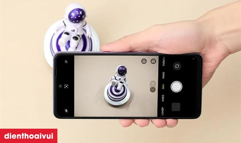 Camera 8MP đ&aacute;p ứng tốt nhu cầu chụp ảnh hằng ng&agrave;y