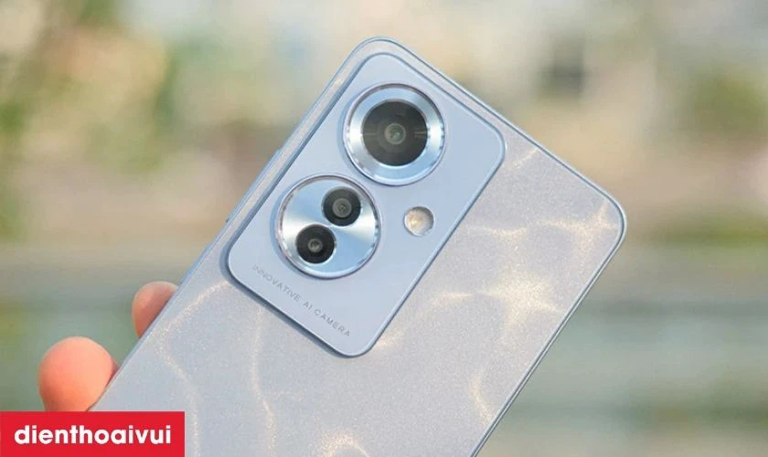 Cụm camera ba ống kính chuyên nghiệp