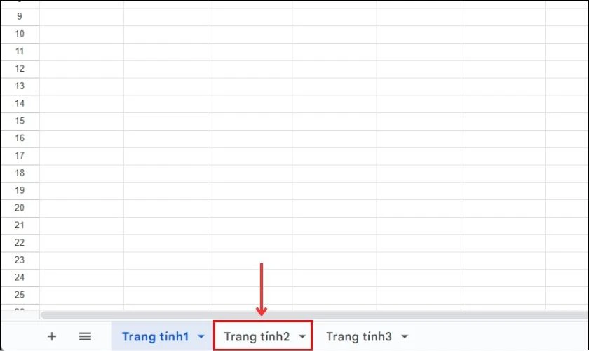 Kéo xuống dưới cùng của trang tính, chọn tab bạn muốn vào