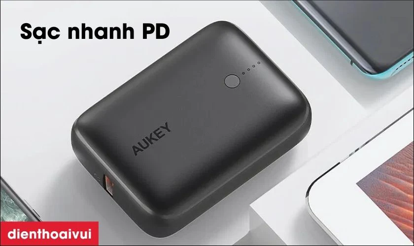 Trang bị công nghệ sạc nhanh PD (Power Delivery)