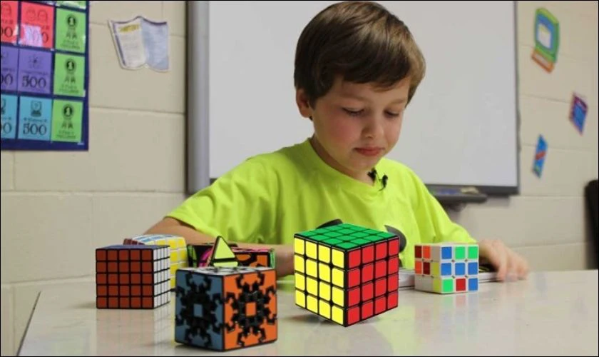 Rubik - Quà tặng giải trí, kích thích sự phát triển trí tuệ