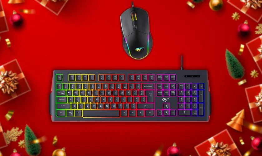 Phụ kiện game thủ như chuột, bàn phím