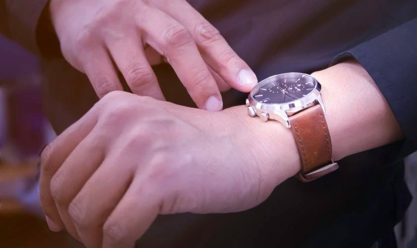 Đồng hồ đeo tay thời trang