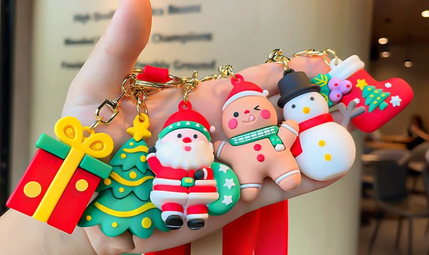 Quà Giáng sinh cho đồng nghiệp theo độ tuổi ý nghĩa, thiết thực