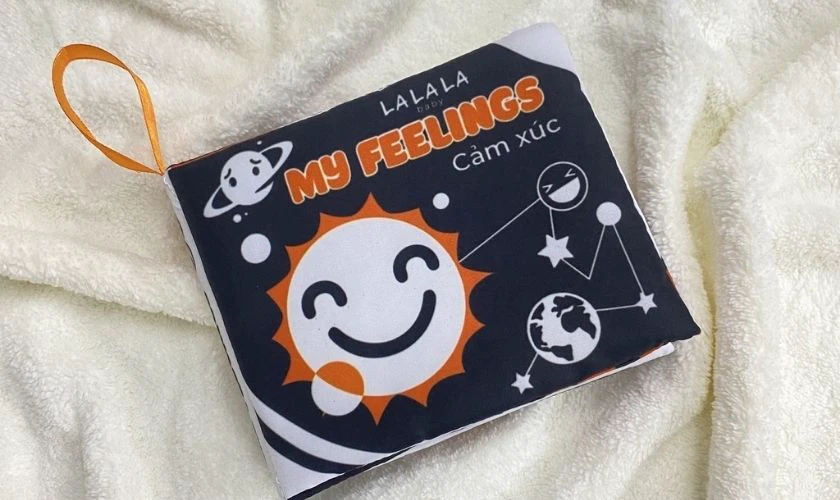 Sách vải về chủ đề Halloween