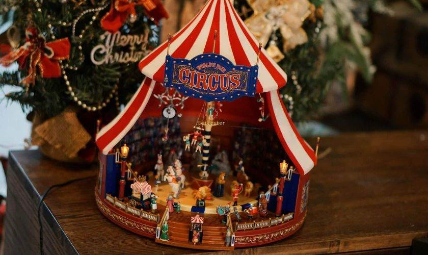 Hộp nhạc Giáng Sinh