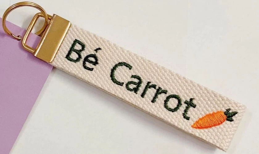 Móc khóa khắc tên dễ thương