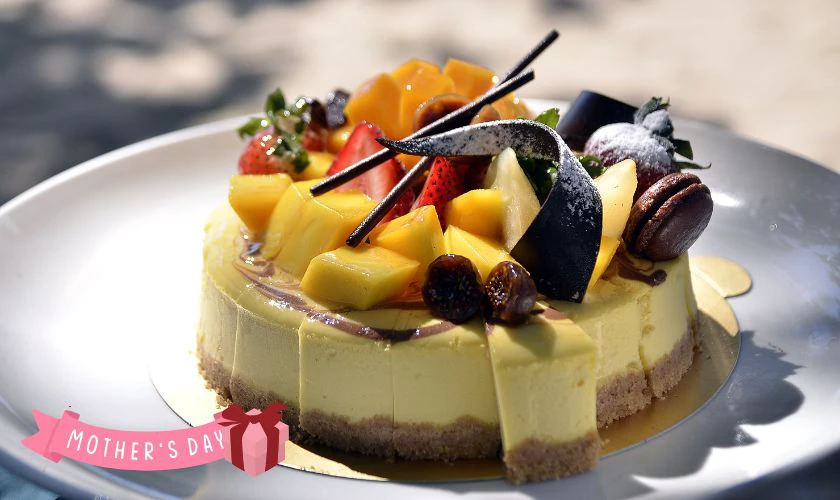 Bánh kem là món quà ngọt ngào, dễ thương để chúc mừng ngày của mẹ