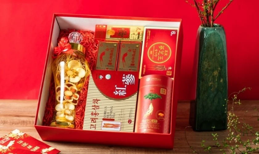 Quà tết cho bố mẹ người yêu 2026 ghi điểm