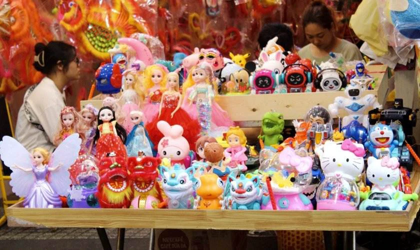 Quà Trung thu cho bé gái dễ thương, đáng yêu