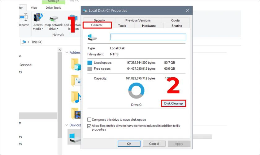 Ở mục General, chọn nút Disk Cleanup