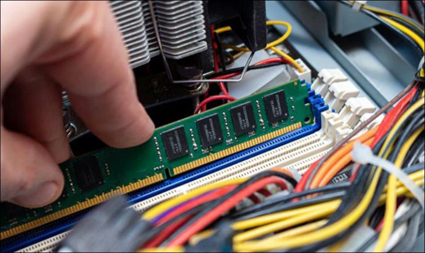 Bus trên RAM lớn hơn Bus trên Mainboard được không?