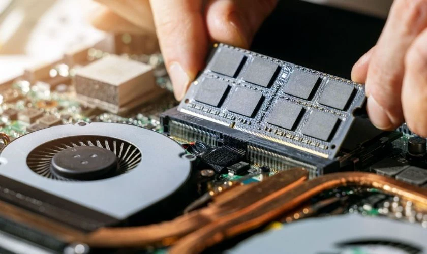 Tính năng chính của bộ nhớ trong trên máy tính