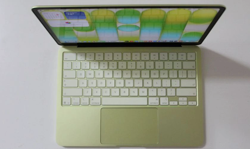 Review c&ocirc;ng nghệ laptop