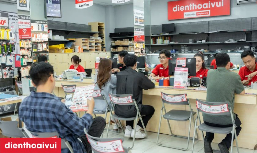 Thiết bị được bàn giao lại để khách kiểm tra và thanh toán