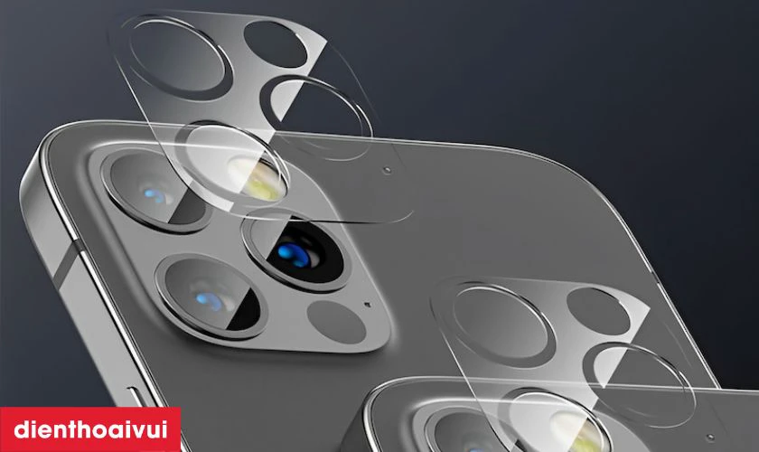 Tại sao nên rửa đốm camera sau iPhone 15 Pro thay vì thay mới?