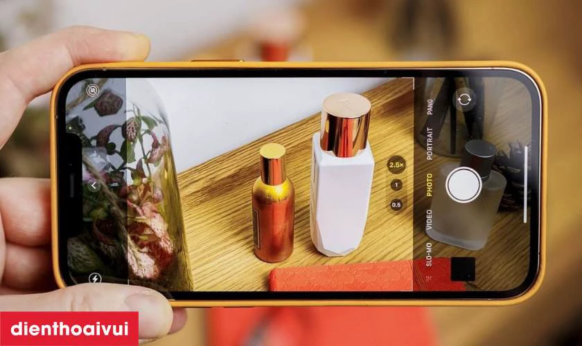 Chụp ban đêm hoặc ngoài trời bị lóa sáng bất thường