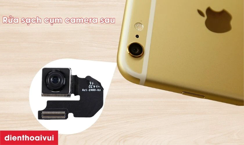 Quy trình làm sạch cụm camera sau bằng thiết bị chuyên dụng