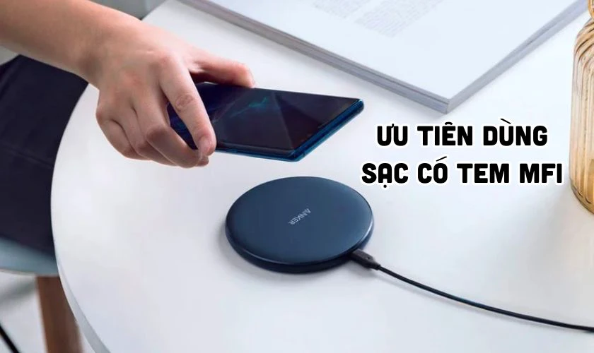 Cách nhận biết sạc không dây iPhone 12 Pro Max chính hãng