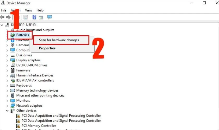 Tiếp theo, bạn tiếp tục click phải chuột vào mục Batteries và chọn Scan for hardware changes