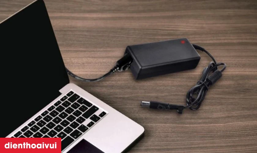 Ưu điểm khi chọn sạc laptop Samsung chính hãng