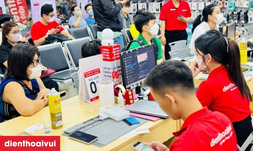 Mua sạc MacBook Air chính hãng, giá tốt tại Hà Nội, HCM?