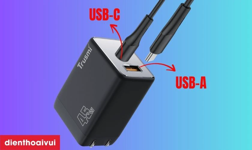 Trang bị hai cổng sạc tiện lợi (1 USB-C và 1 USB-A)