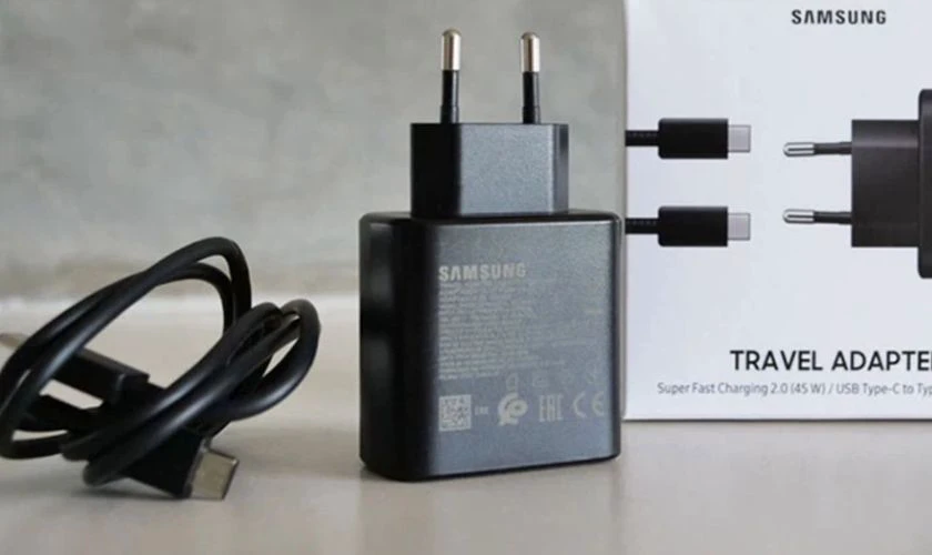 Các loại sạc Samsung có thể sạc được iPhone 15