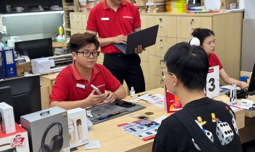 Địa chỉ thay pin Samsung A7 uy tín