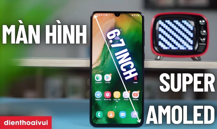 Samsung A70 c&oacute; m&agrave;n h&igrave;nh Super AMOLED 6.7 inch