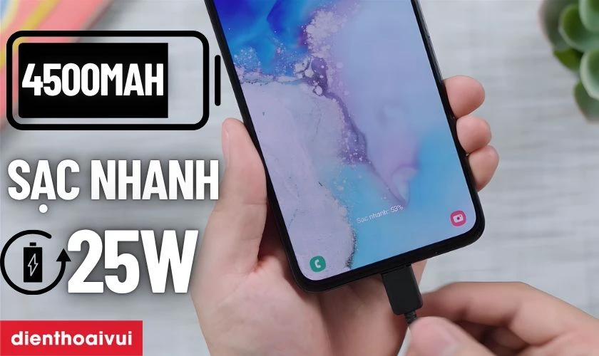 Pin 4500mAh si&ecirc;u tr&acirc;u c&ugrave;ng với sạc nhanh 25W