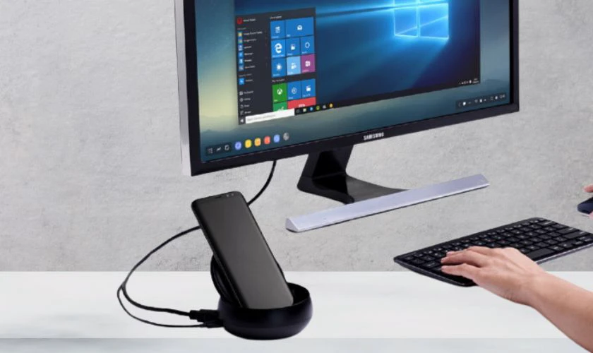 Sử dụng Samsung DeX trên màn hình gắn ngoài