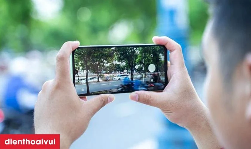 Camera quay chụp siêu đỉnh giúp bạn lưu giữ mọi khoảnh khắc