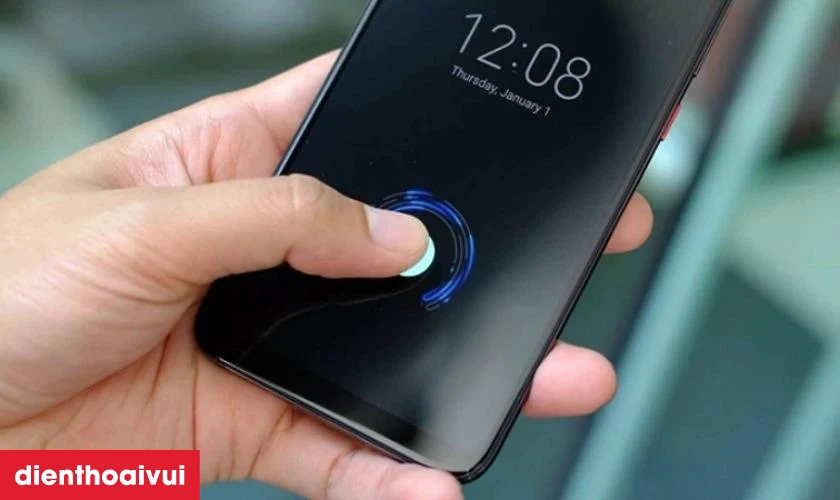 Xem xét các tính năng đặc biệt