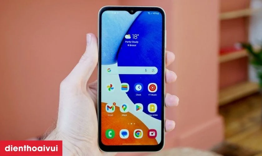 RAM 8GB v&agrave; bộ nhớ trong 128GB lưu trữ dữ liệu lớn