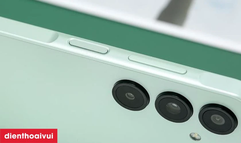 Tính năng thông minh, bảo mật an toàn và hỗ trợ lâu dài