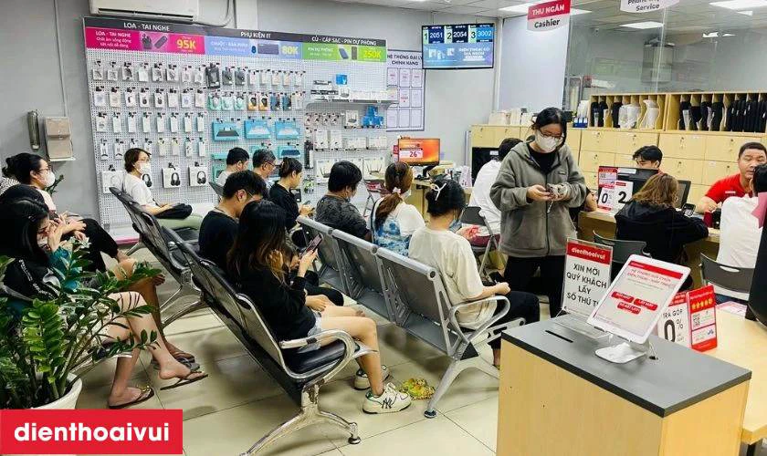 Vì sao nên chọn mua Samsung Galaxy A35 5G 8GB 256GB - Cũ xước cấn tại Điện Thoại Vui?