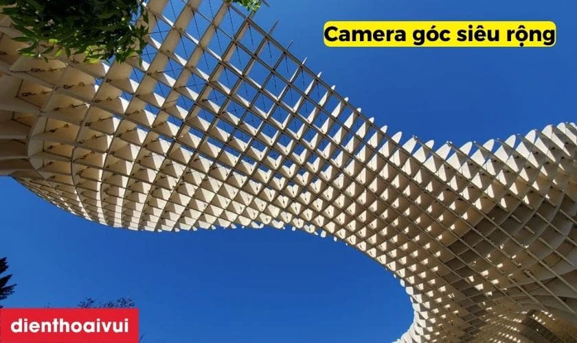 Camera chuy&ecirc;n nghiệp