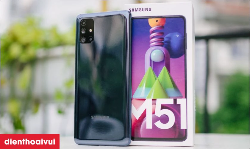 Thiết kế đơn giản v&agrave; bảo mật v&acirc;n tay tiện lợi