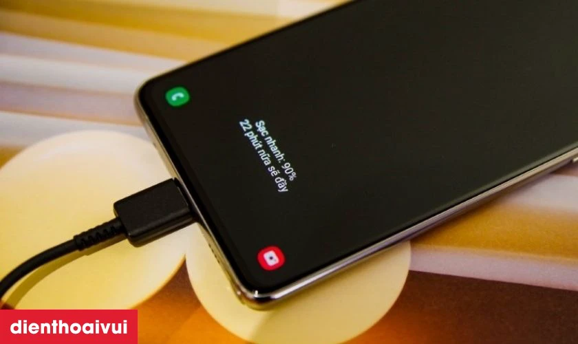 Thời lượng pin vượt trội so với tầm giá