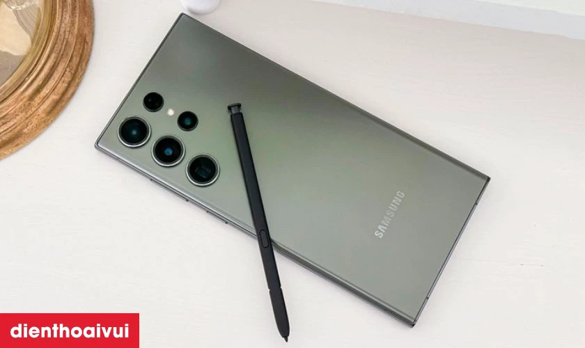 B&uacute;t S Pen thần th&aacute;nh