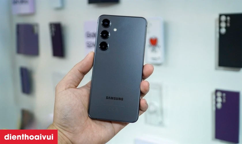 Thiết kế cao cấp, chống nước IP68