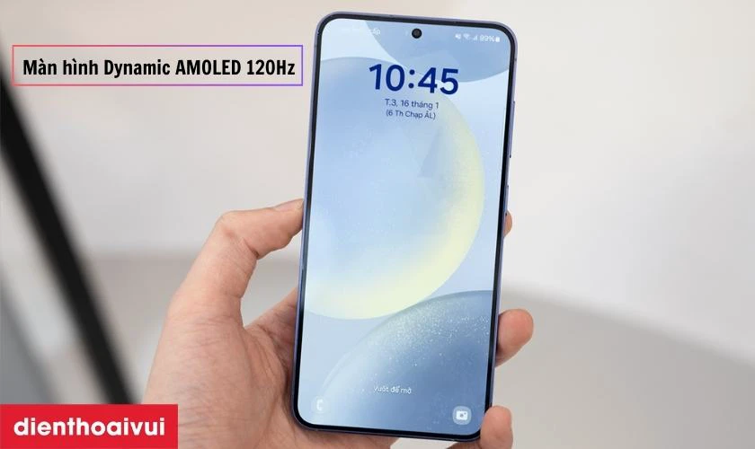 Hiển thị sắc nét, ấn tượng với màn hình Dynamic AMOLED 120Hz