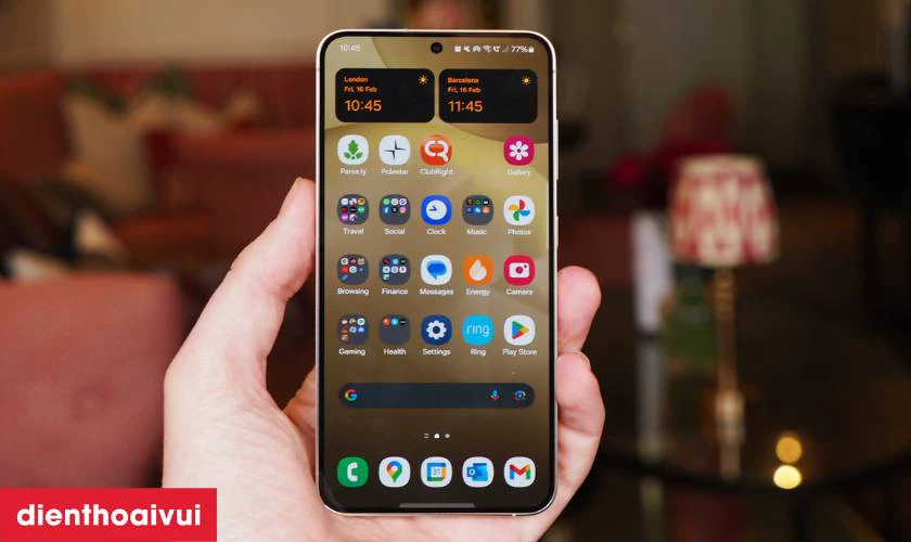 Màn hình Dynamic AMOLED sắc nét
