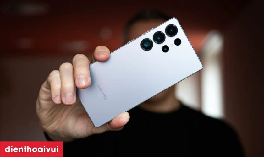 Samsung trang bị cho S25 Ultra hệ thống camera nhiều ống k&iacute;nh