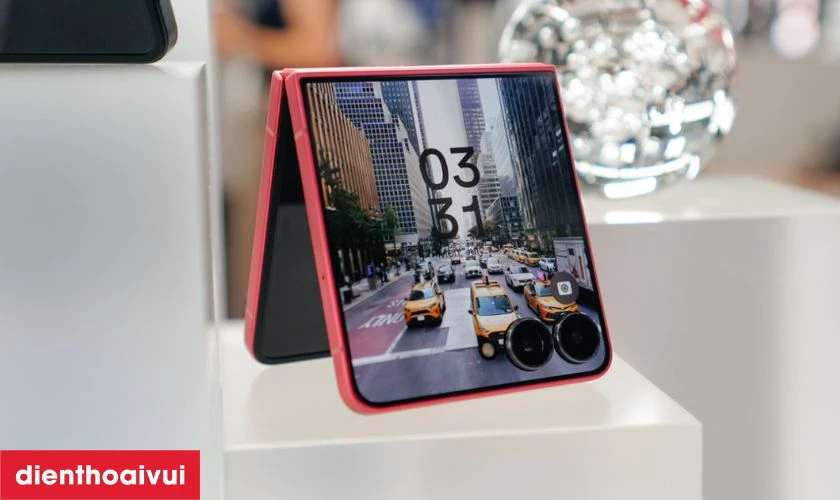 Điểm nổi bật của Samsung Galaxy Z Flip 7 5G 12GB 256GB - Cũ đẹp