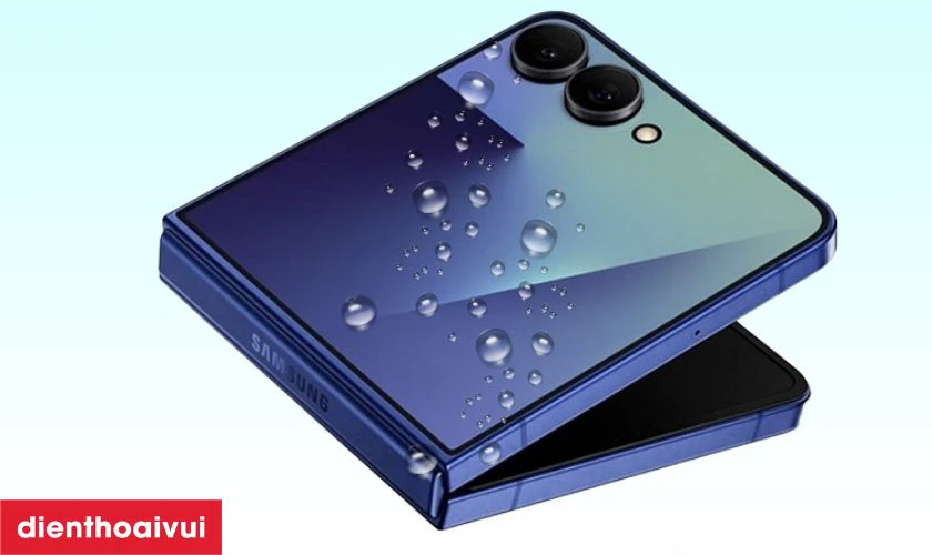 Kh&aacute;ng nước chuẩn IP48 Samsung Galaxy Z Flip 7 5G 12GB 256GB - Cũ đẹp