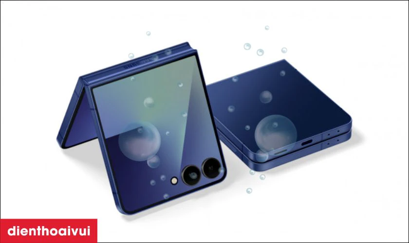 Samsung Galaxy Z Flip7 5G đạt chuẩn kh&aacute;ng nước IP48
