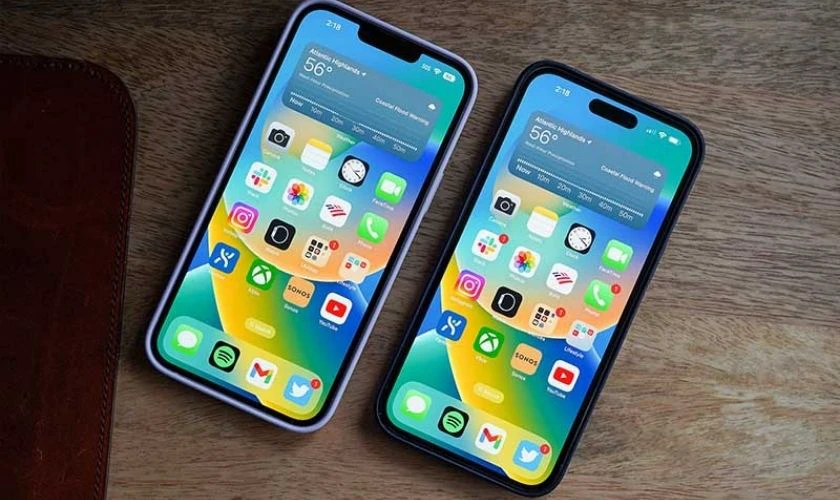 iPhone 14 Pro Max sở hữu màn hình viên nhộng khác biệt so với màn hình tai thỏ của iPhone 14 Plus