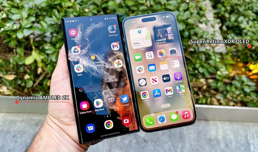 Màn hình Samsung S22 Ultra có khả năng hiển thị tốt hơn khi so sánh với iPhone 14